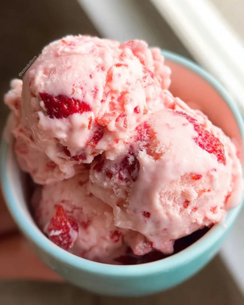 Homemade Strawberry Ice Cream